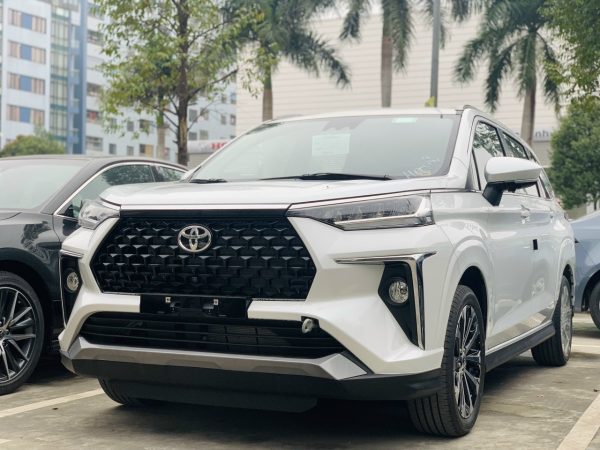 Toyota Veloz 2023